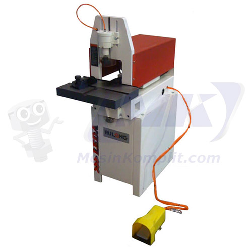 Boring Kayu Horizont...